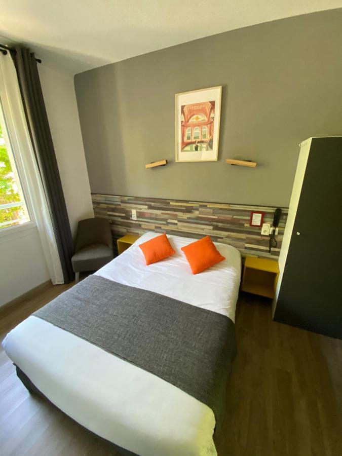 Rev Hotel ลามาลูส์-เลส์-แบ็งส์ ภายนอก รูปภาพ
